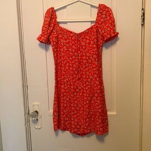 Pretty red dress perfect for summer!
